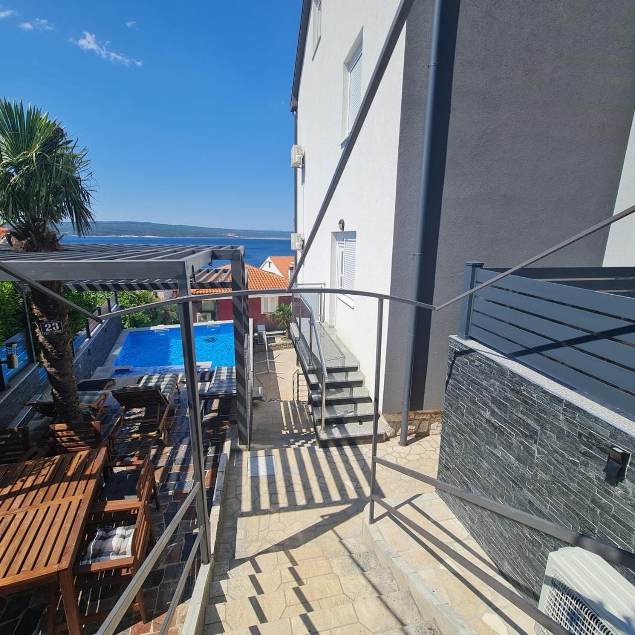 Apartments Blazevic, Heated Pool&Jacuzzi Dramalj Kültér fotó