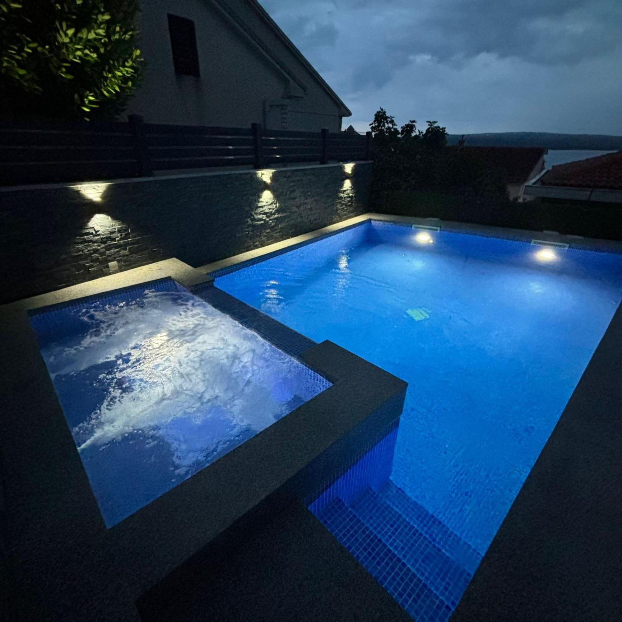 Apartments Blazevic, Heated Pool&Jacuzzi Dramalj Kültér fotó