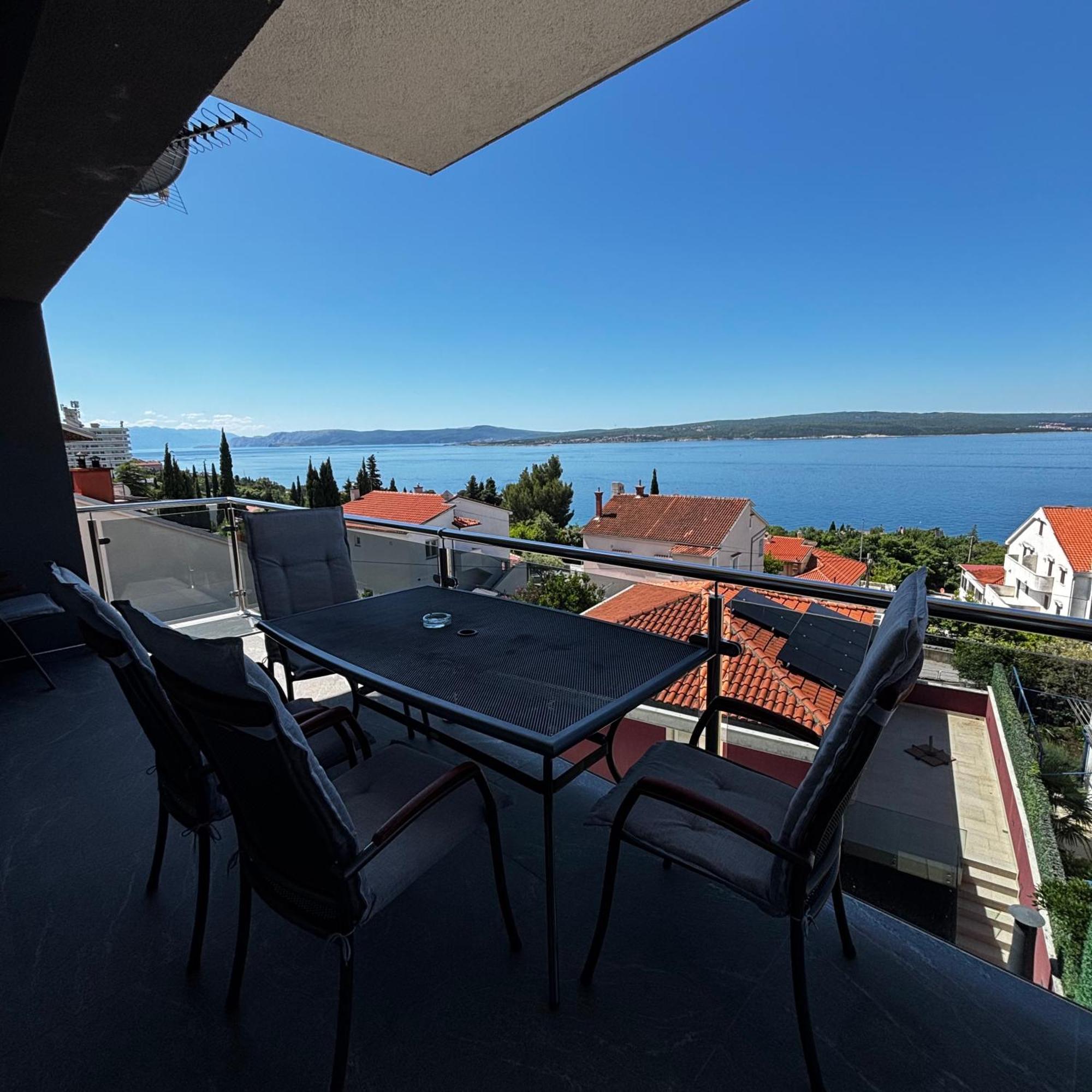 Apartments Blazevic, Heated Pool&Jacuzzi Dramalj Kültér fotó